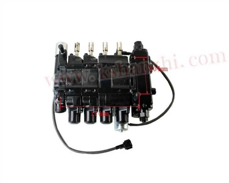 Hydraulic Direction Control Valve 4 Spools For FD20T3/C3 (52N56-70441)